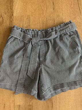 Lane Bryant Striped Paperbag Waist Shorts Size 14 Tie Belt Black White Summer